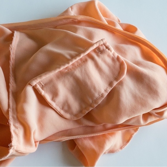 Aritzia Wilfred Peach Nude Peplum Surplice Faux Wrap Top Deep V Chiffon Size M - Picture 12 of 14